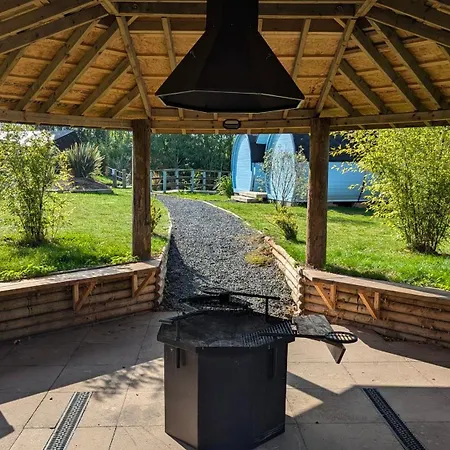Sunset Retreats The Ice Viking Villa Worcester Exterior photo